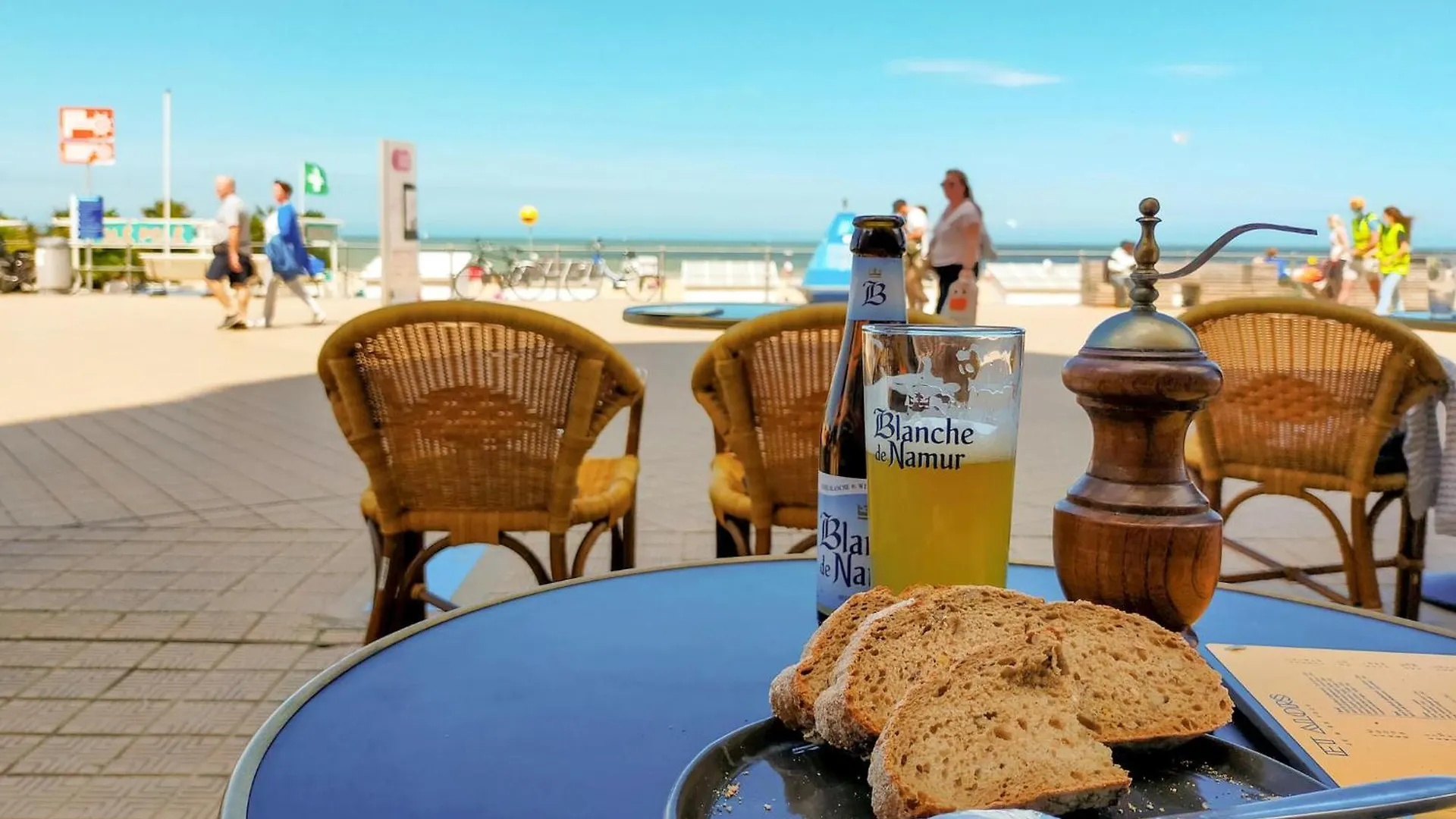 2 Bedroom Beautiful Apartment In Oostende  Ostende